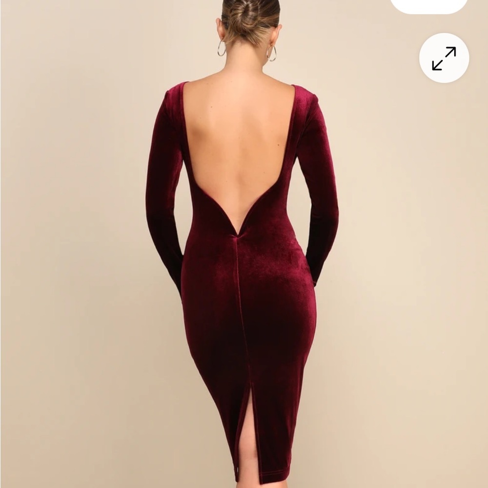 Elegant Burgundy Velvet Dress